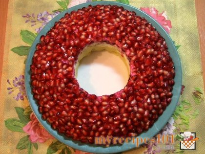 Pomegranate bracelet salad