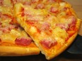 Hawaiian pizza